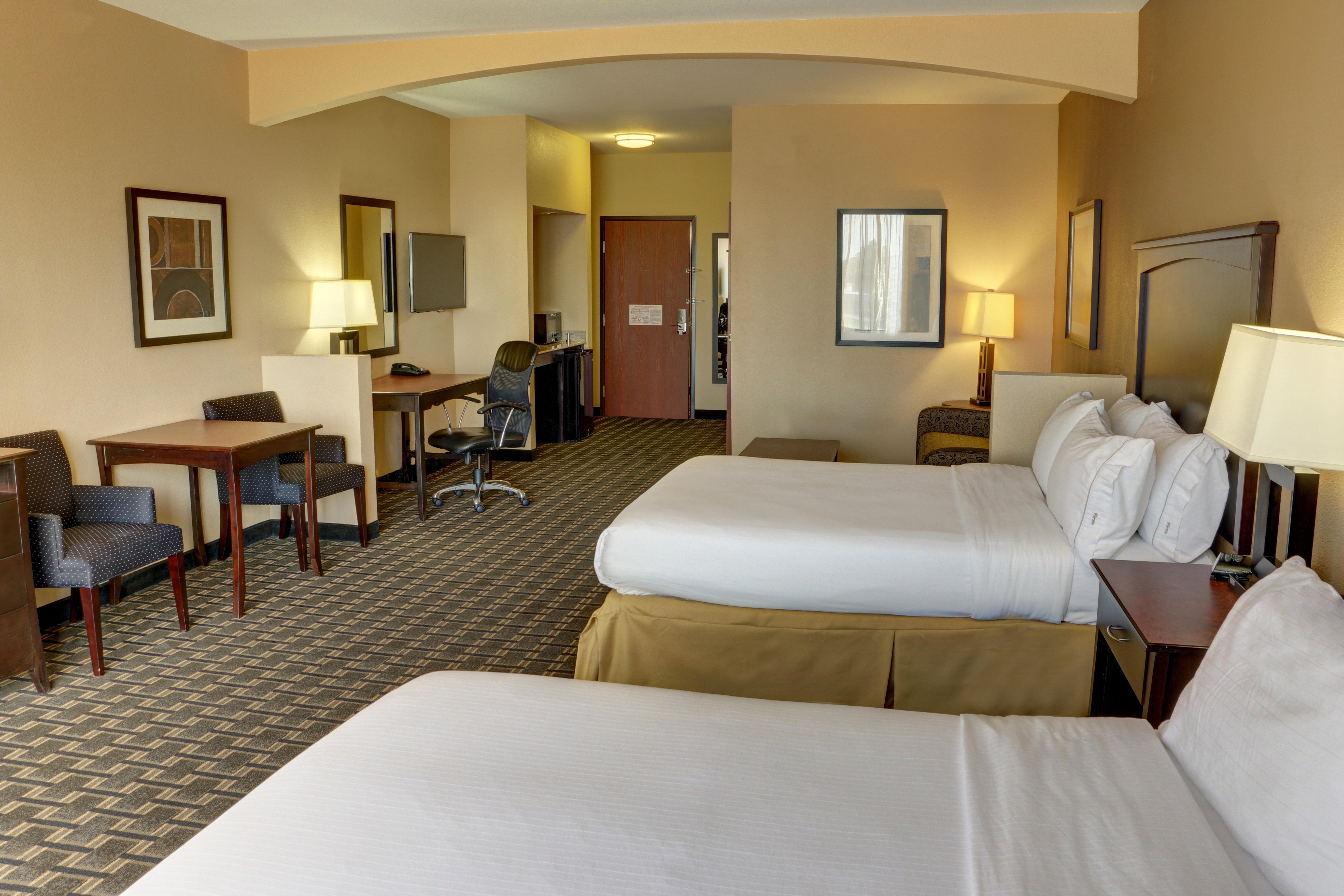 Holiday Inn Express Hotel & Suites Texarkana East By Ihg Exterior foto