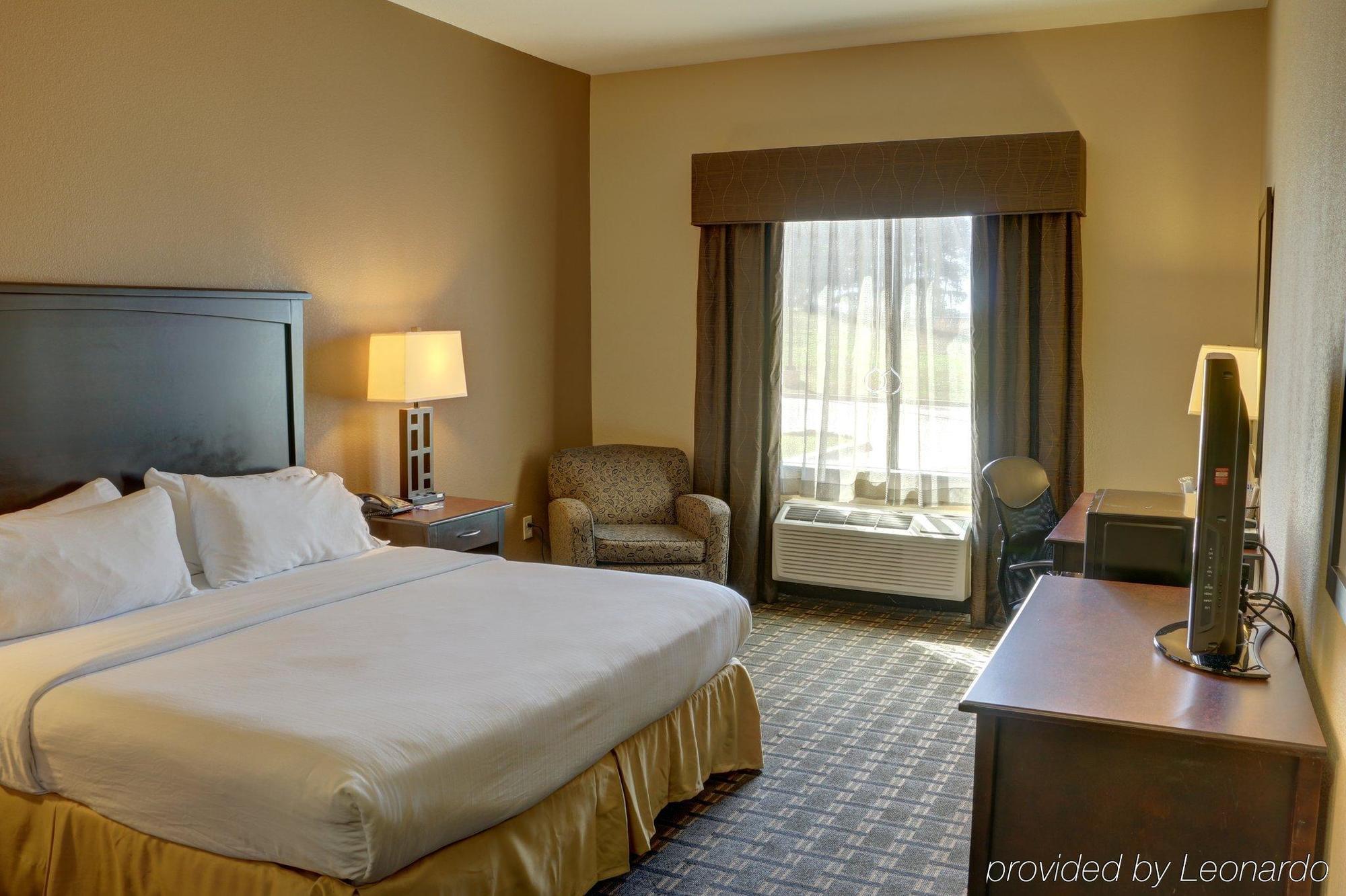Holiday Inn Express Hotel & Suites Texarkana East By Ihg Exterior foto